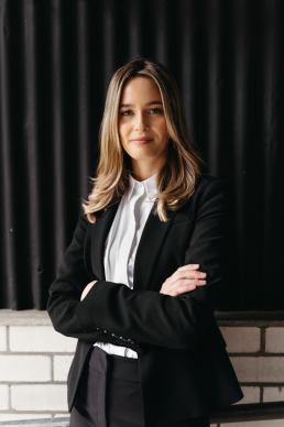 ELİF BAYRAKTAROĞLU